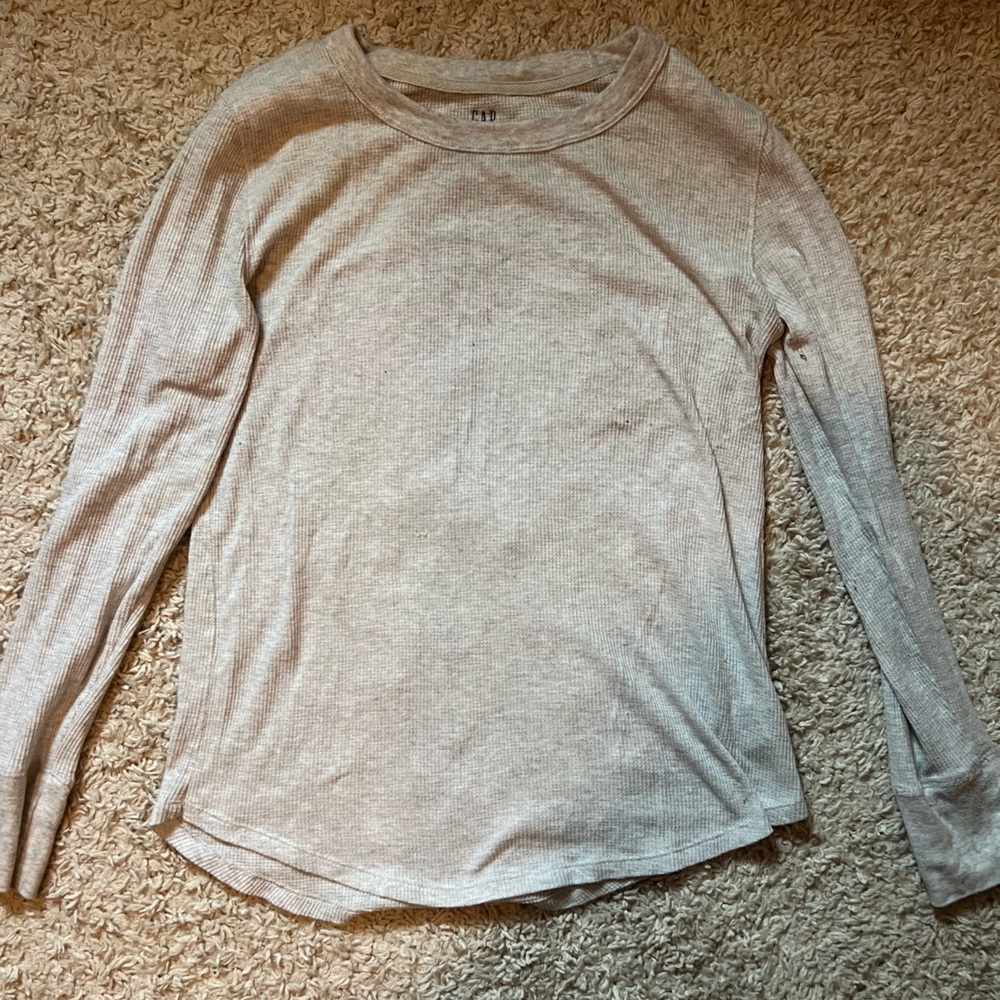 GAP Long Sleeve Light Gray Top